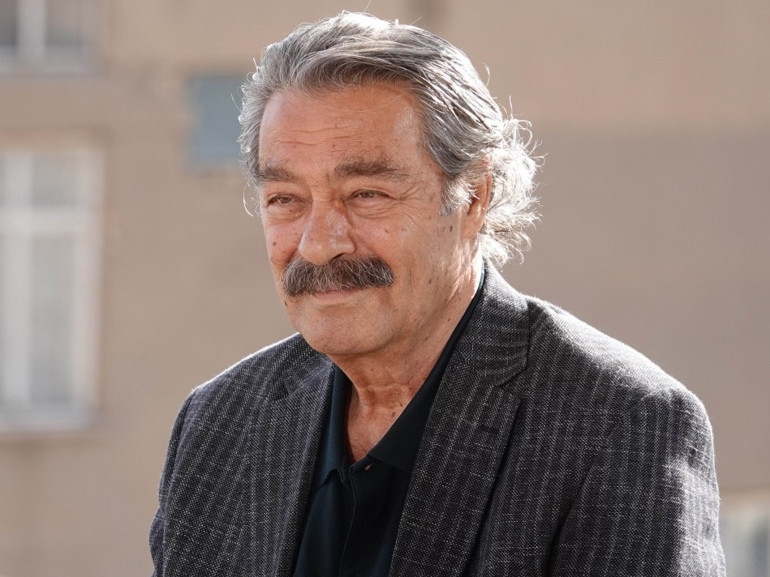 Kadir İnanırdan haber var Tedavisi olumlu ve iyiye gidiyor