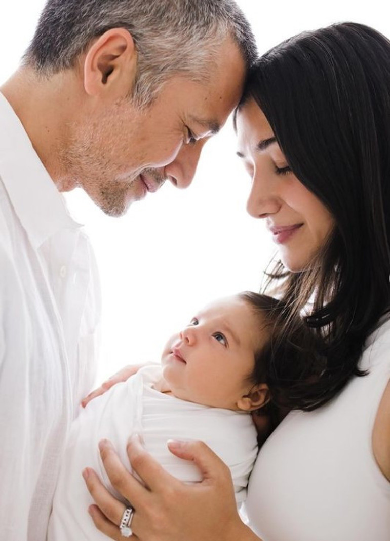 Doğum sonrası ilk fotoğraf... 4 Kasım 2025... Hoş geldin oğlum