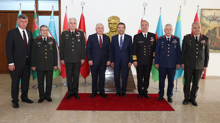 Bakan Güler ve TSK komuta kademesi KKTCde