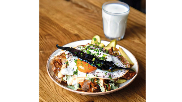 Yeniden bir siyasi sembol olarak döner