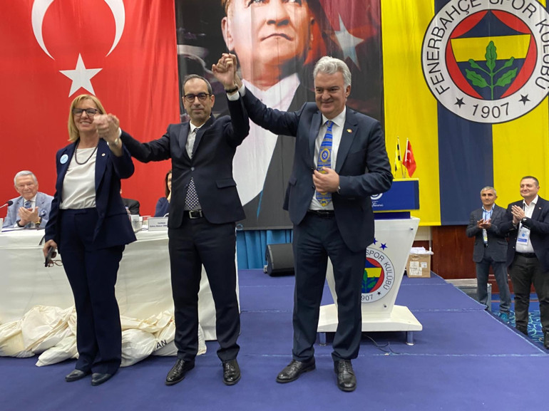 Fenerbahçede Yüksek Divan Kurulu Başkanı Şekip Mosturoğlu seçildi