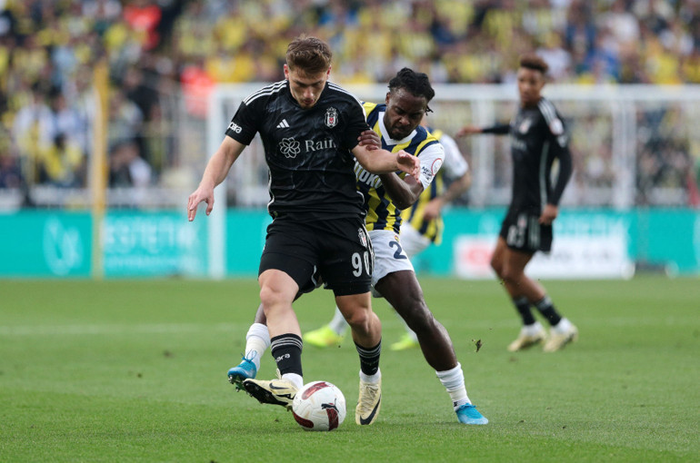 Fenerbahçe-Beşiktaş derbisi sonrası olay yorum: Her karar yanlış, yakışmıyor Tuhaf ve ezici fark...