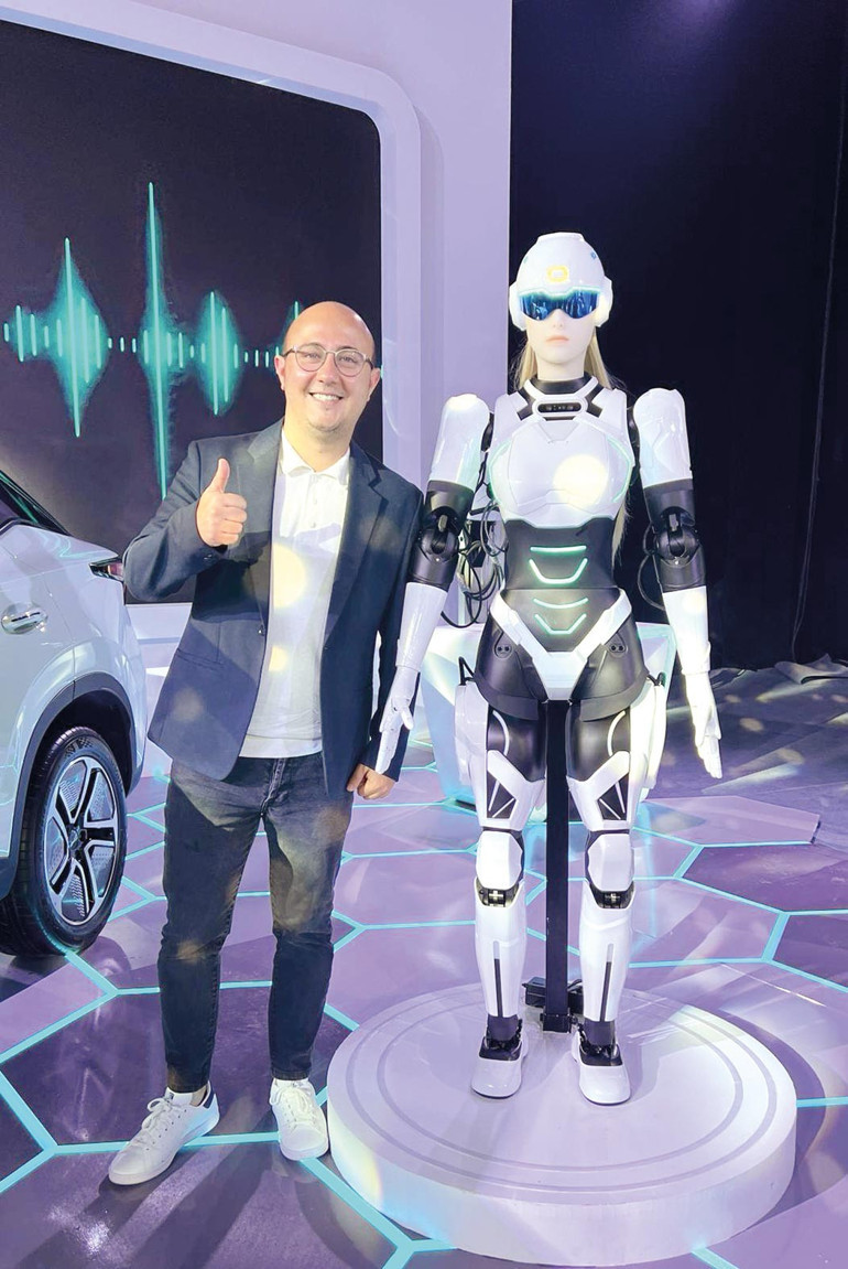 Pekin Uluslararası Otomobil Fuarı’nda yakın zamanda hayatımıza girecek yenilikler tanıtıldı... İşte geleceğin araç teknolojileri