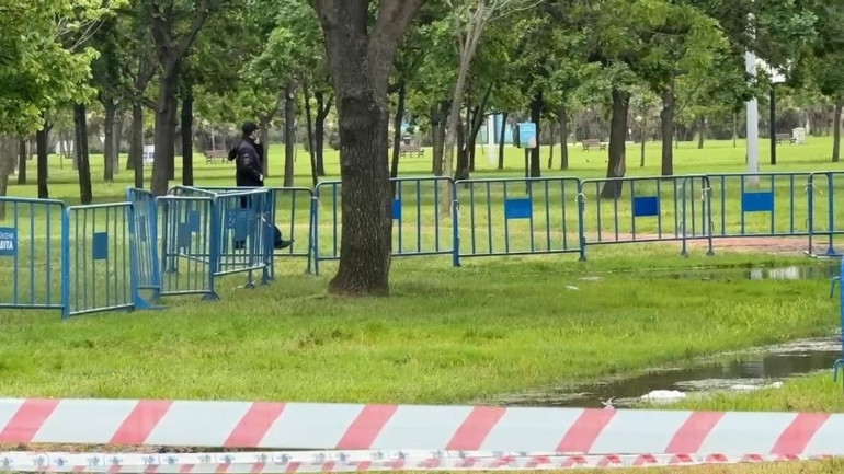 Parktaki kazıya düşüp ölen Edanur son yolculuğuna uğurlandı... Acılı baba jandarma eşliğinde cenazeye katıldı