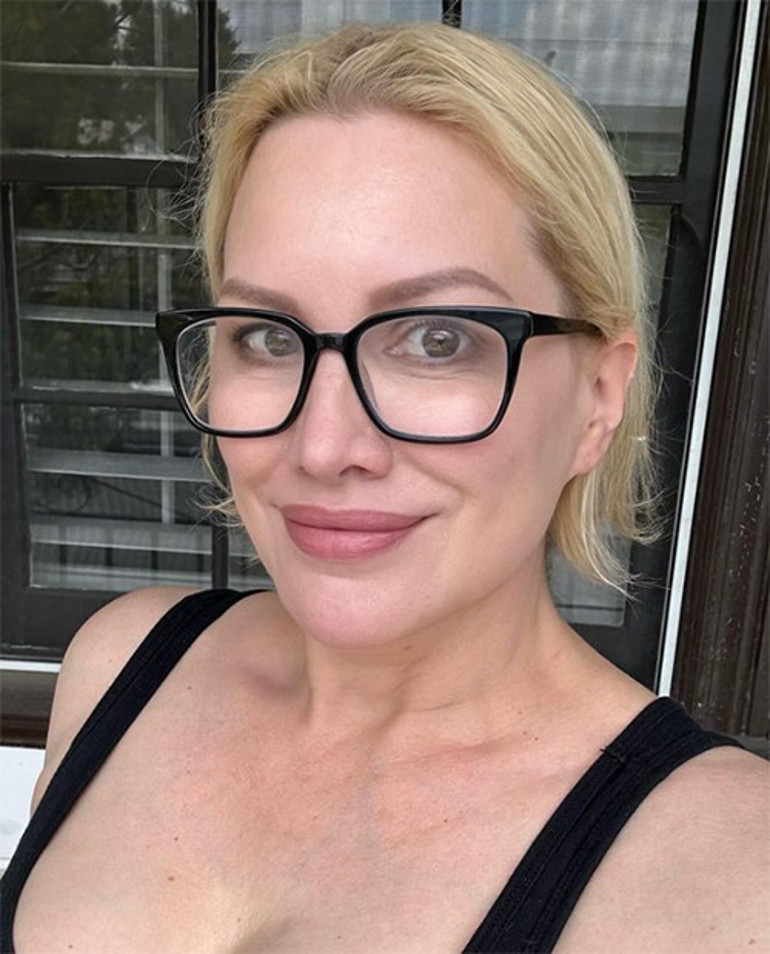 Önce parasız sonra da aşksız kaldı: Yaşıtım erkekler daha genç kadınları istiyor