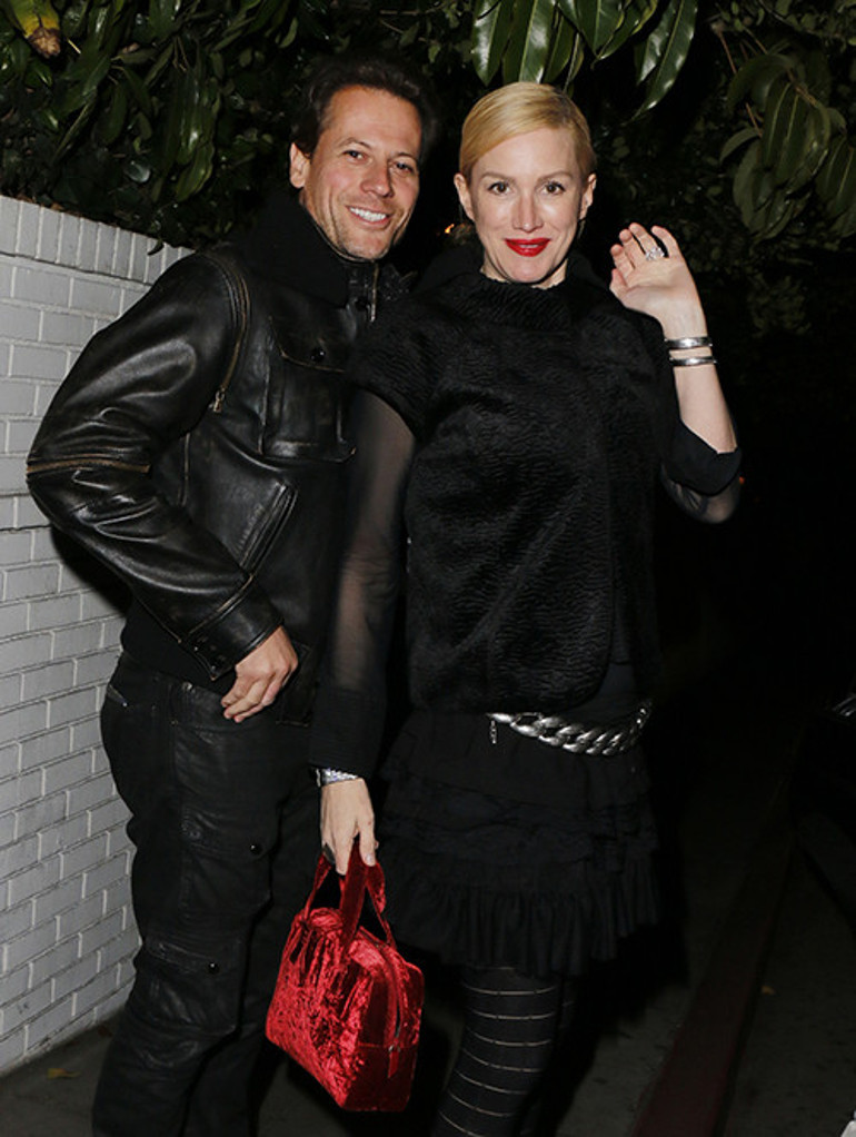 Önce parasız sonra da aşksız kaldı: Yaşıtım erkekler daha genç kadınları istiyor