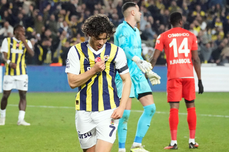 Xabi Alonsonun gözü Fenerbahçeli Ferdi Kadıoğlunda Kenan Koçak: Alabilirseniz tebrik ederim