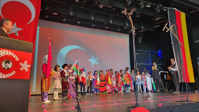 Çocuklar ‘bayram’ etti