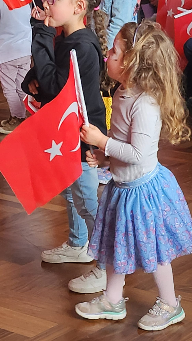Çocuklar ‘bayram’ etti