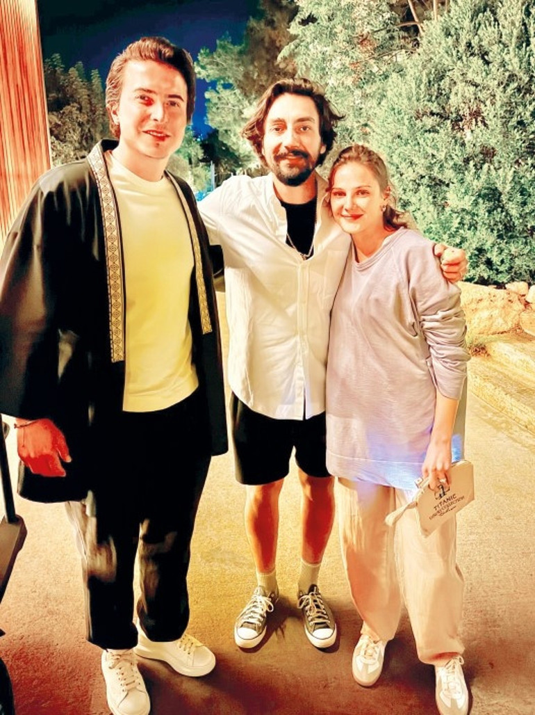 İş ve cemiyet dünyasını buluşturan düğün