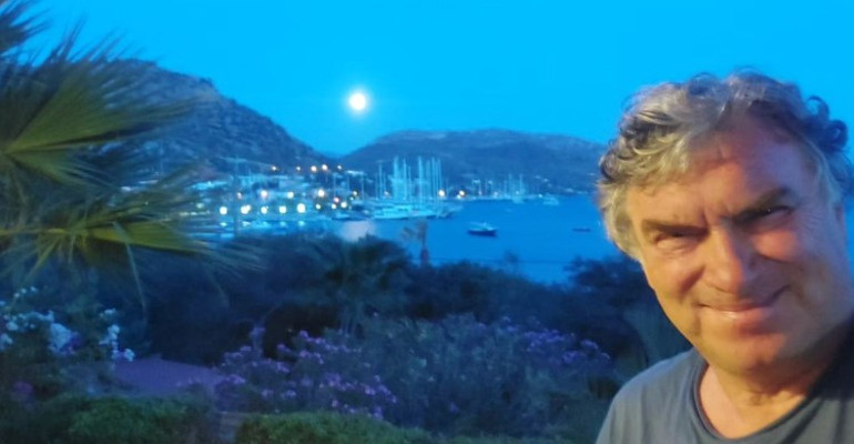 Doğa ile iç içeyim, yaklaşık 5 yıldır çiftçilik yapıyorum