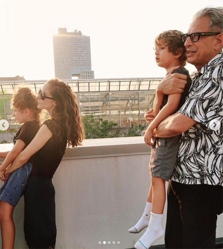 Milyonluk serveti var... Bir kuruşunu bile çocuklarına bırakmayacak... Herkes kendi parasını kendi kazansın