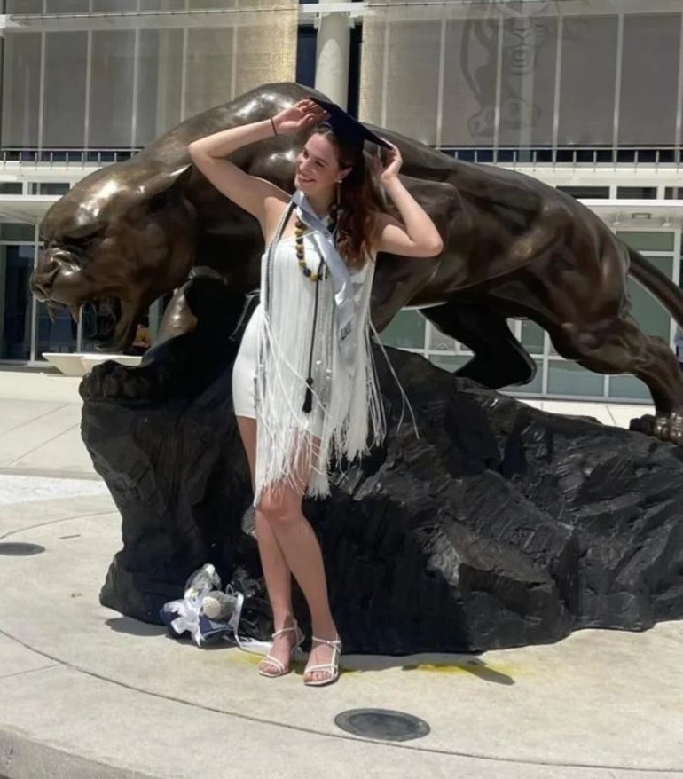 Usta oyuncunun büyük gururu Kızım onur belgesiyle mezun oldu