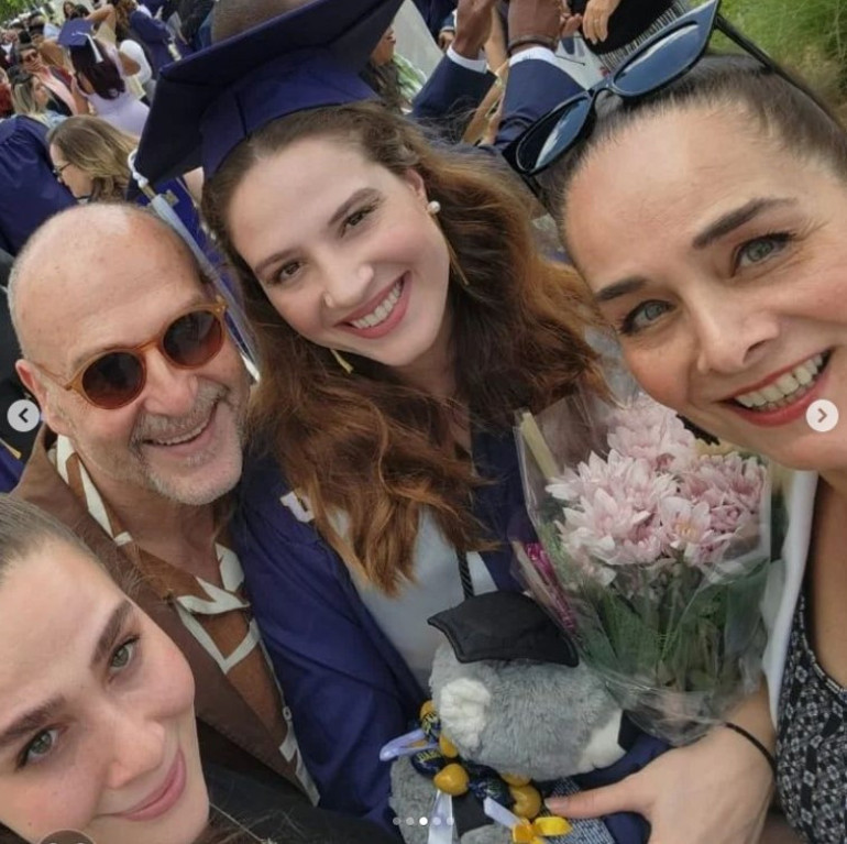 Usta oyuncunun büyük gururu Kızım onur belgesiyle mezun oldu