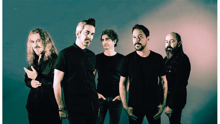 ‘Benim derdim hep güzel müzik üretmek oldu, tipim şekil olsun gibi şeylerle  hiç uğraşmadım’