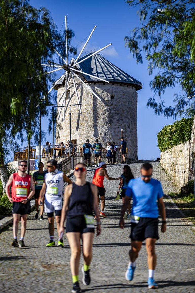 Salomon Çeşme Yarı Maratonunda kazananlar belli oldu