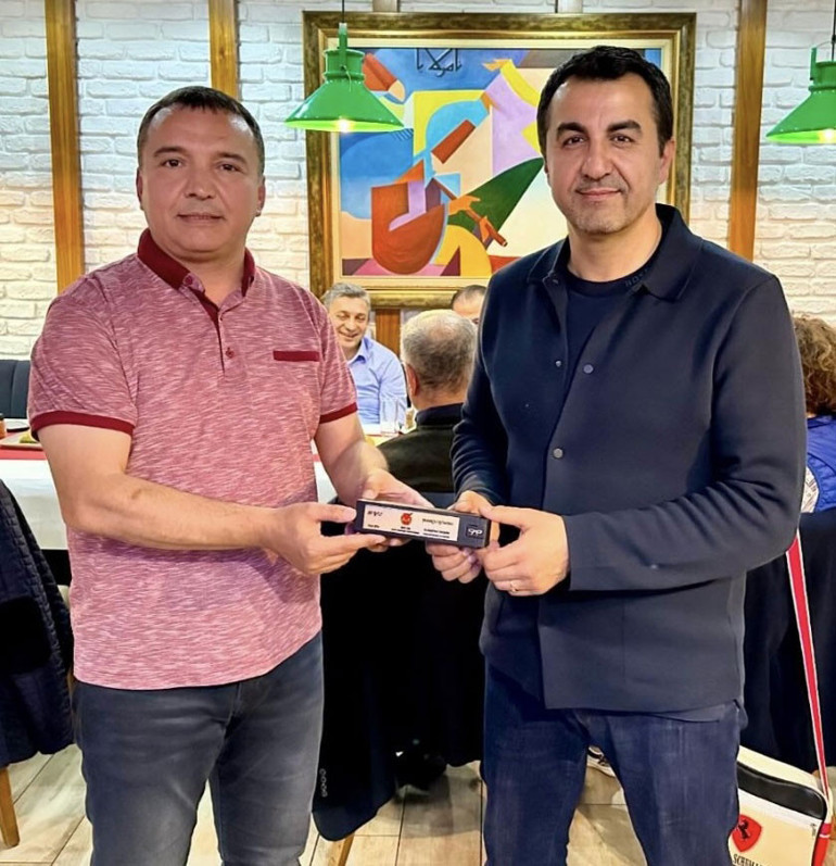 Almanya, elini taşın altına koymalı