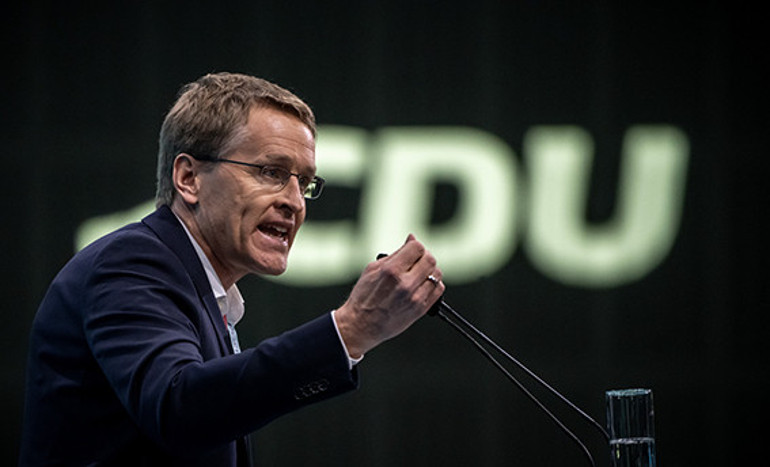 Merkel politikasına dönülmeli
