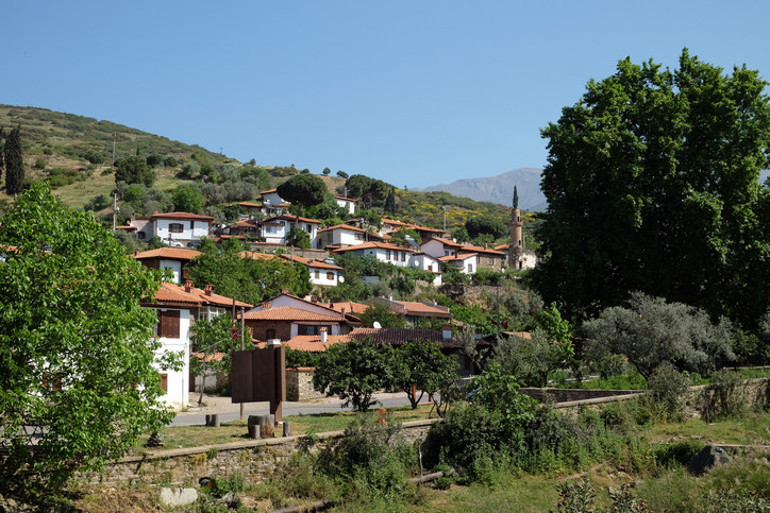 Hepsi birer tablo gibi… İlkbaharın en çok yakıştığı köyler | 6 ŞEHİR 8 ADRES
