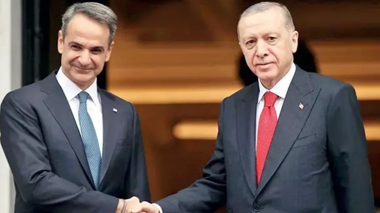 Komşu Miçotakisin Türkiye ziyaretine odaklandı: Erdoğanın açıklaması dostluk elinin çok ötesinde
