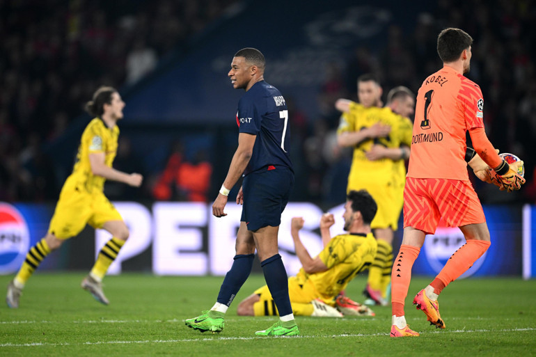 Şampiyonlar Liginde peri masalı Finale yükselen Borussia Dortmundda Edin Terzicin görüntüleri gündem oldu