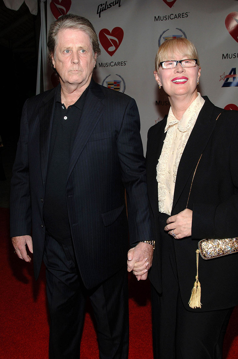 Önce her şeyimdi dediği eşini sonra da ona dair hatıralarını yitirdi… Demansa yakalanan efsane isim artık vesayet altında yaşayacak