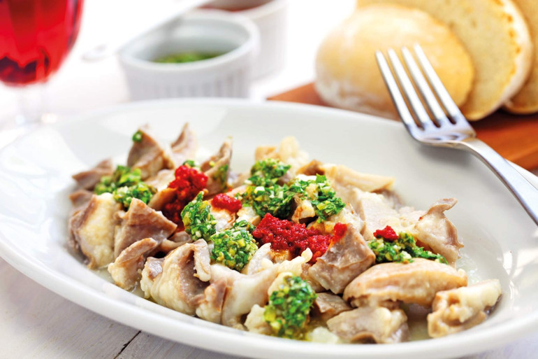 Sakatat yemek sürprizli bir cinayet romanı okumak gibi