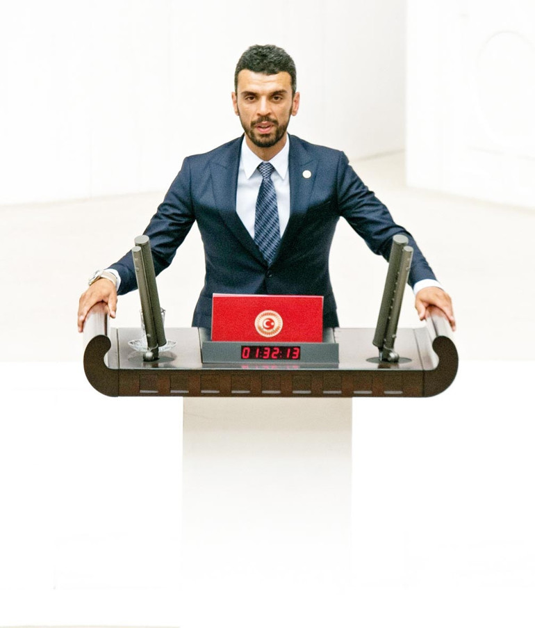 Sen bizim her şeyimizsin Greta