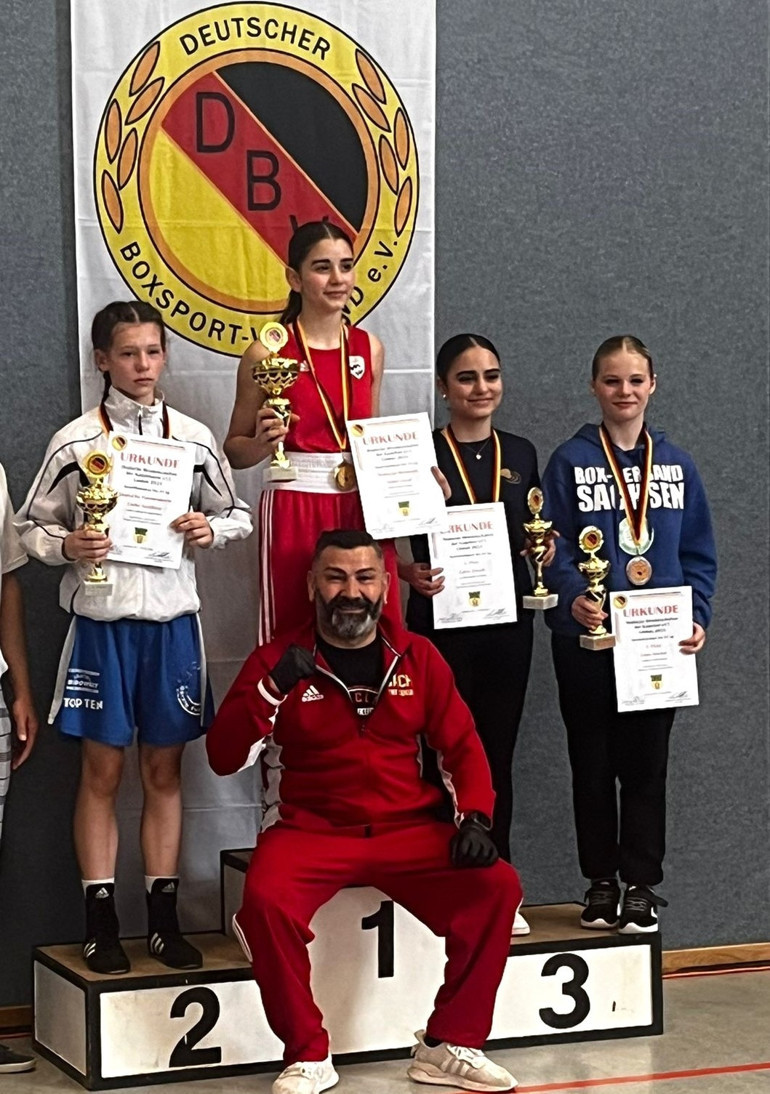 Almanya’da şampiyon oldu