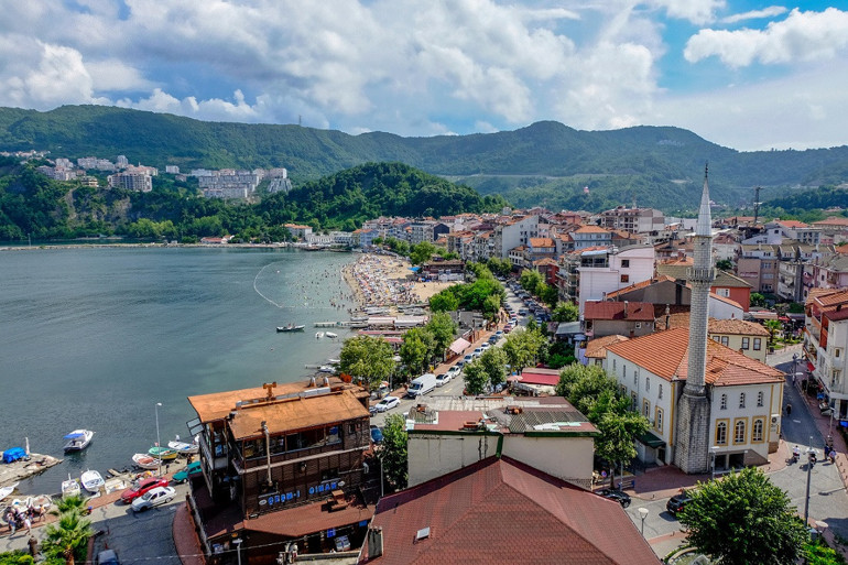 Göz alıcı güzellikler ve huzur... Doğal dokusuyla büyüleyen kasabalar | 8 ŞEHİR 8 ADRES