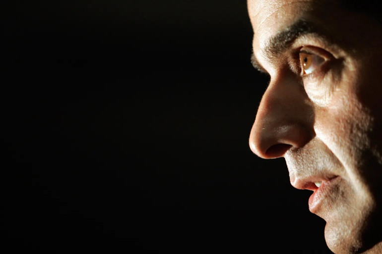 Ülkemizde de sahne almıştı… Ünlü sihirbaz hakkında korkunç iddialar… Sihirbazlık adı altında onlarca kadına cinsel tacizde bulunmuş