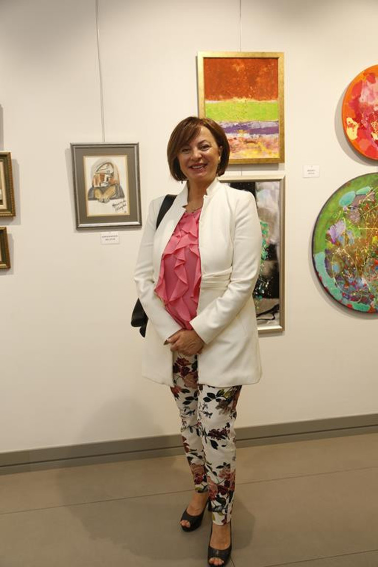 Diplomat eşlerinden kültürel hikâyeler