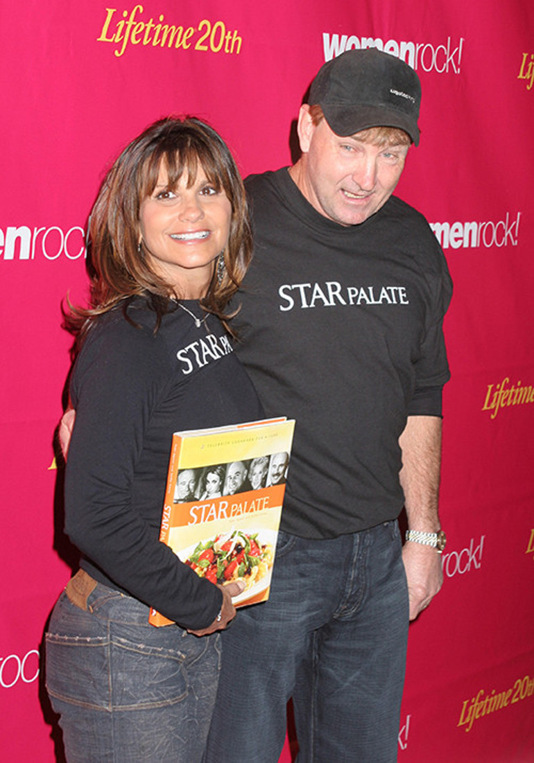 Parası var, şöhreti var ama kimsesiz kaldı... Ünlü yıldız acı acı itiraf etti: Ben güzel ailemi özledim