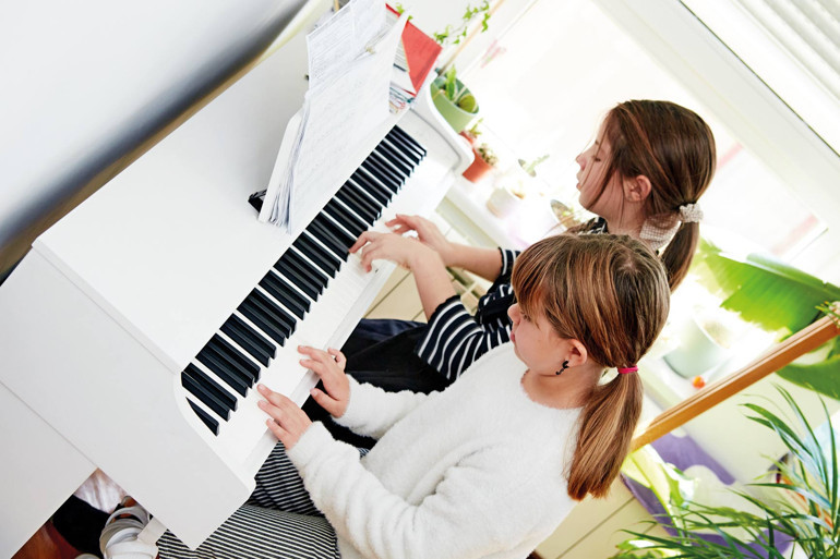 ‘İnsan zihnini özgürleştiren çalışmak değil merak’