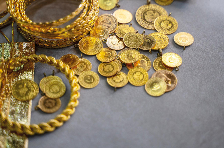 Yabancı bonoya koştu