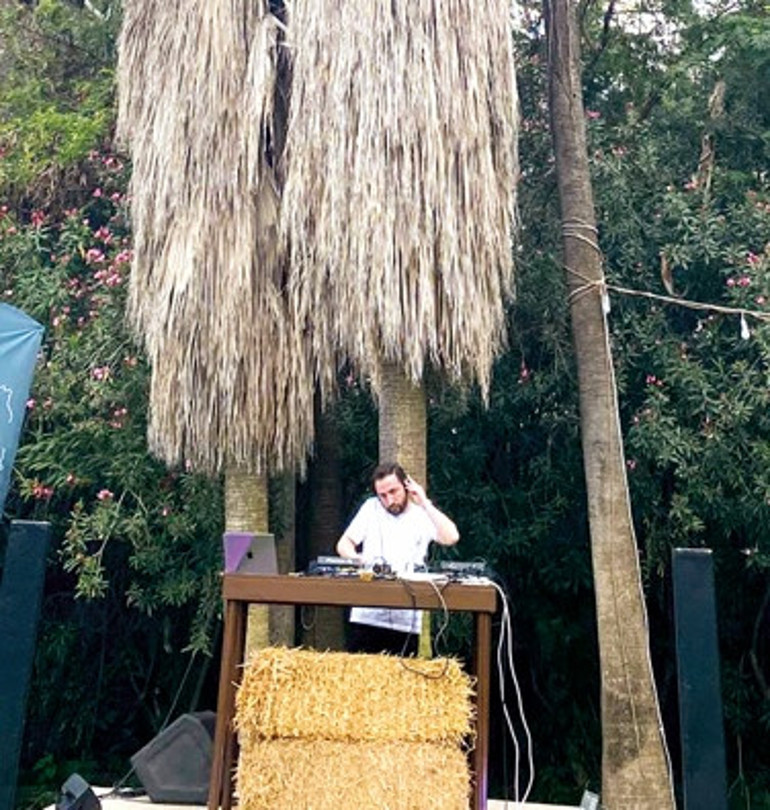 Kuşaklar arası kültür aktarımı