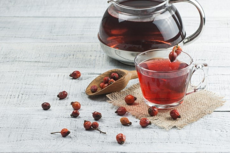 Kuşburnu çayı nasıl yapılır, faydaları nelerdir İşte Rüzgar Sünbül ile kuşburnu çayı hakkında bilinmeyenler...
