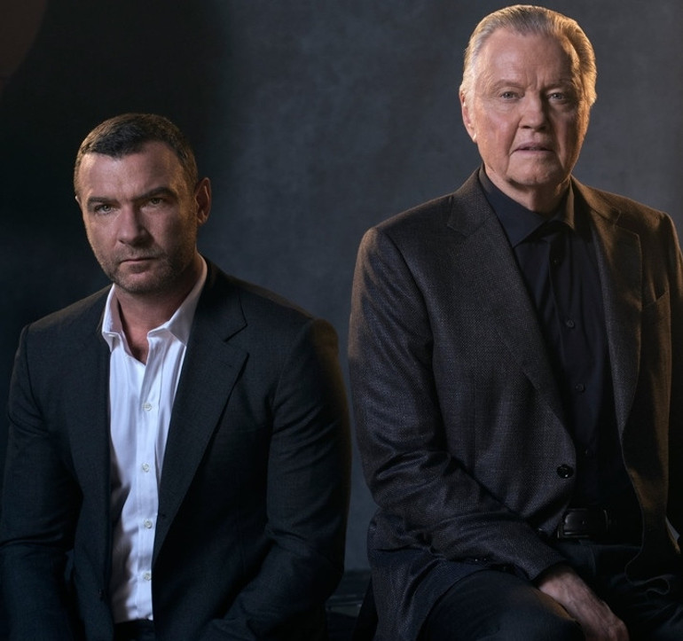 Türk usulü Ray Donovan