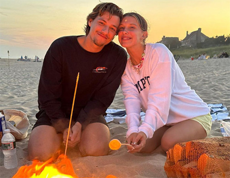 İlk aşkınla evlenmek zorunda değilsin diyenlere kulak asmadı... Ünlü oyuncu 20 yaşında gizlice gelin oldu