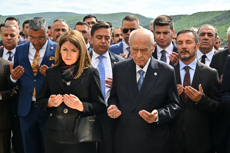 MHP lideri Bahçeli: Ülkü Ocakları, Türk milletinin aşılamayacak hisarıdır
