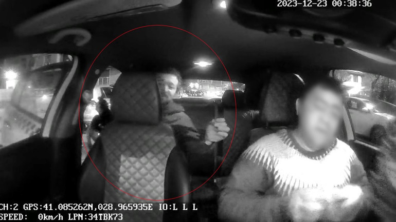 Korkudan üniversitede kaydını dondurdu Aslıhanın hayatı saldırı sonrası kâbusa döndü... Sokağa çıkamıyor, otobüse binemiyor, mahvoldu