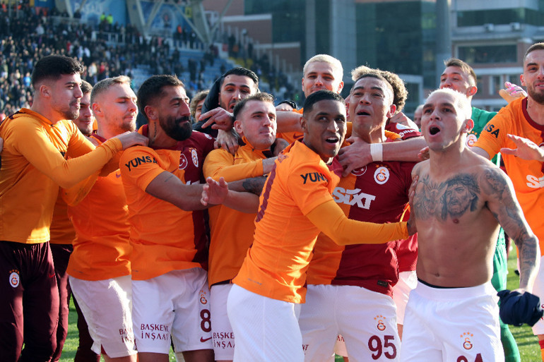 Galatasaraya şampiyonluğu getiren kritik maçlar Trabzonspor, Gaziantep, Başakşehir, Kasımpaşa, Fatih Karagümrük ve Konyaspor...
