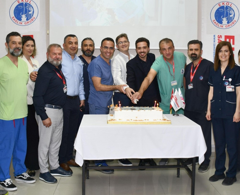 Ekol Hastanesi, 200’üncü Da Vinci Robotik Cerrahi ameliyatını kutladı