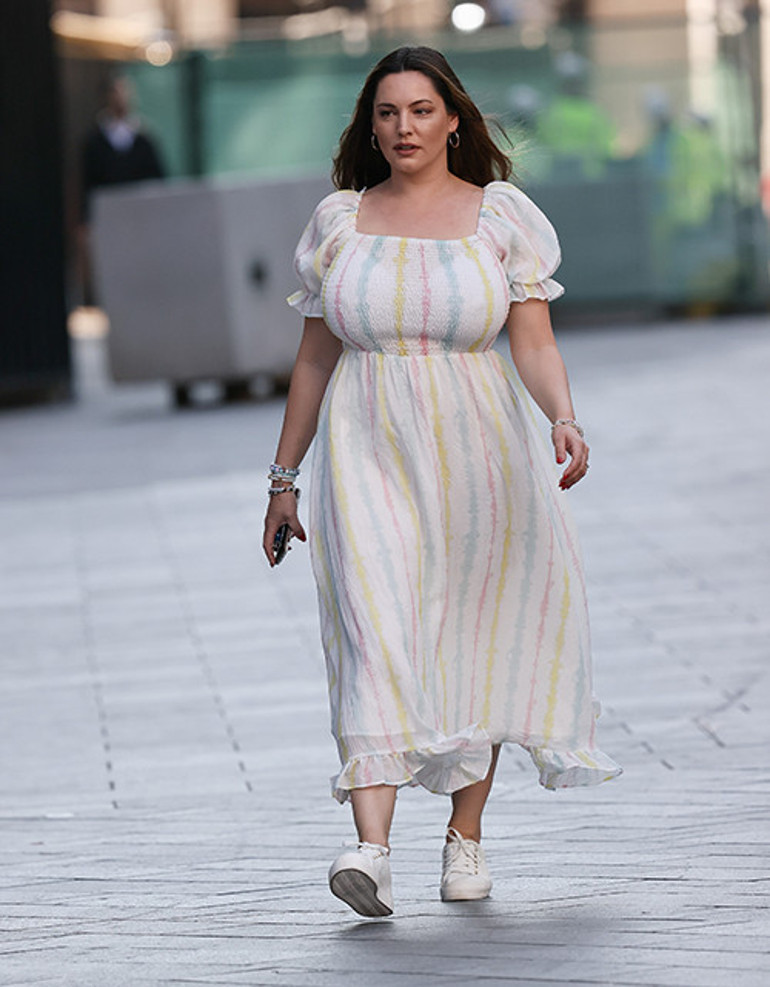 Evlenip yuvasını kurdu, artık gözü hiçbir şeyi görmüyor... Modellik bitti... Bu yaştan sonra bikini giyemem... Nasıl göründüğüm umurumda değil