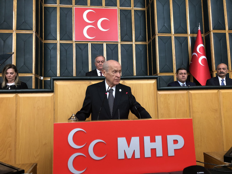 MHP lideri Devlet Bahçeli: İslam ülkeleri ayağa kalkmalı, Caniyahuya yakalama kararı çıkmalı