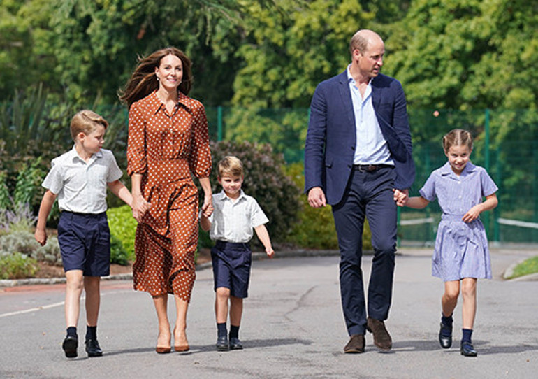 Size bu kadar ayrıcalık yeter... George, Charlotte ve Louis... Haydi çocuklar askere