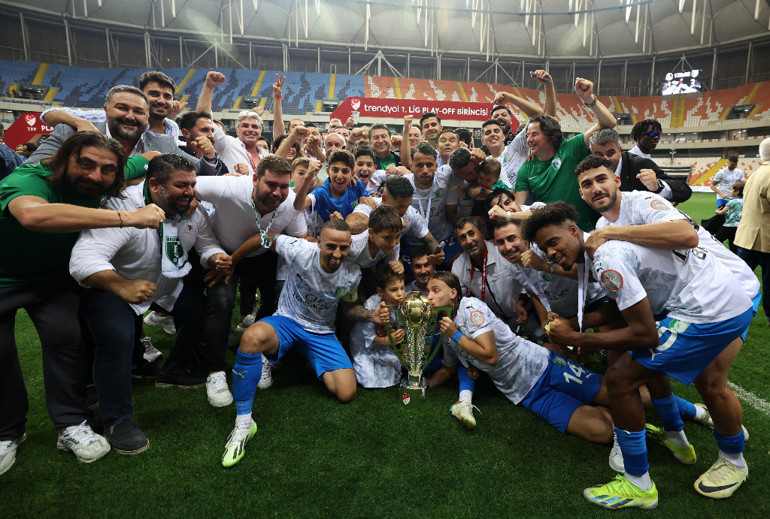 Son Dakika: Bodrum FK tarihinde ilk kez Süper Ligde (Sakaryaspor 1-3 Bodrum FK)