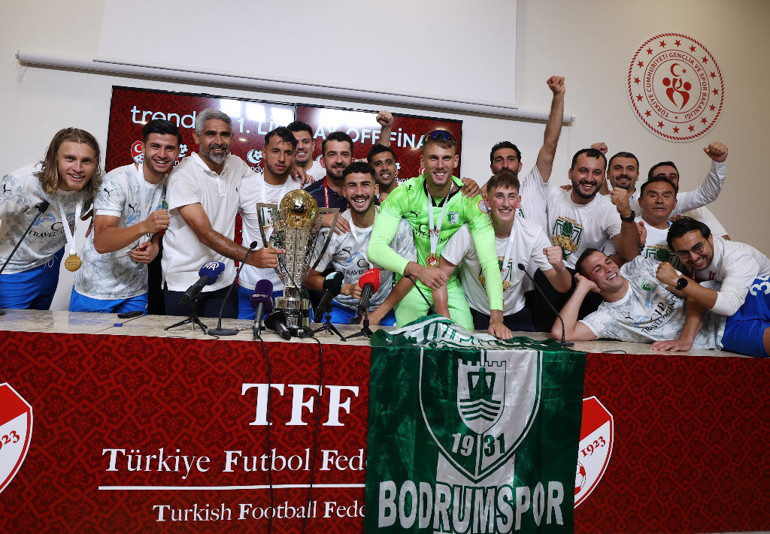 Son Dakika: Bodrum FK tarihinde ilk kez Süper Ligde (Sakaryaspor 1-3 Bodrum FK)