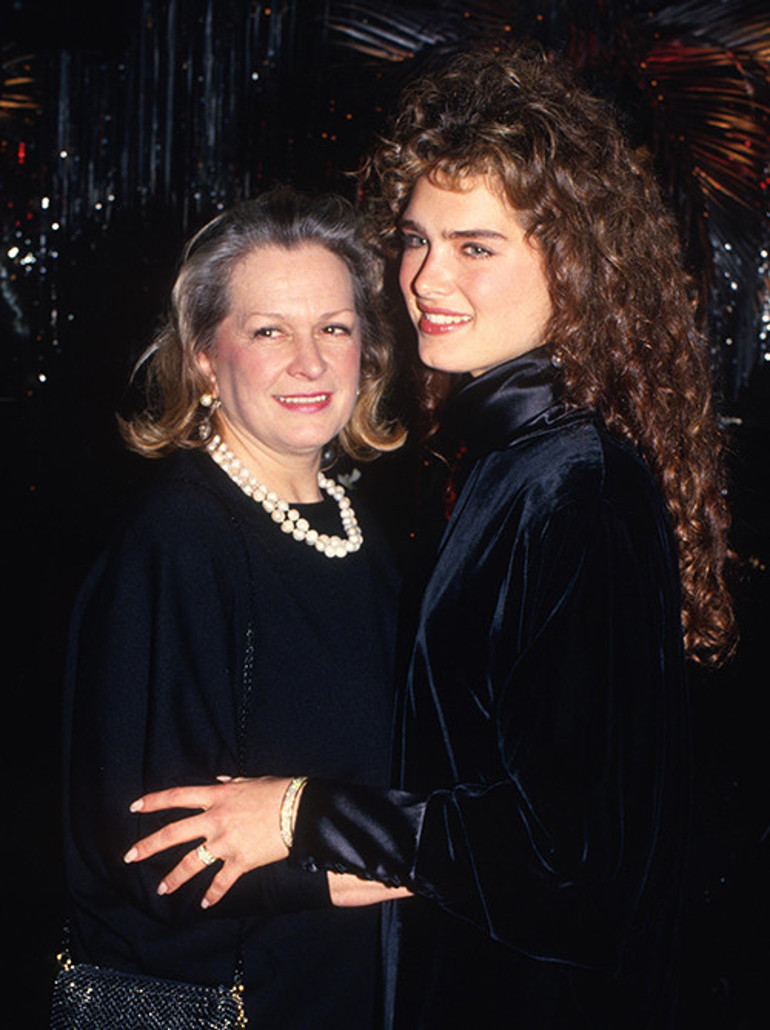 İtirafı onu arzu nesnesine dönüştürdü... Annesi inatla doğurmasaydı kimse böyle bir güzelliği göremeyecekti