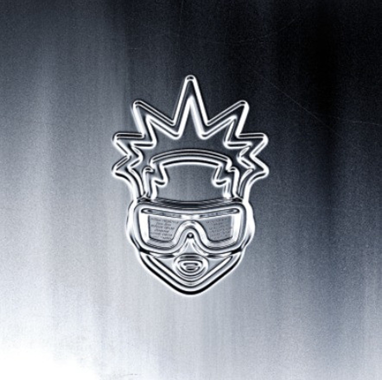 Sefo: Ben deli olduğumu düşünüyorum, zaten kendime deli gözüyle bakıyorum